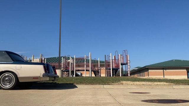 King of the Road with 1981 Lincoln Continental смотреть онлайн