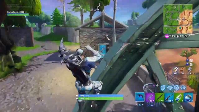 Стрим Фортнайт,новый аккаунт смотреть онлайн