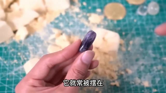 【盲盒合集】开箱海绵宝宝表情包盲盒，竟发现黄金版海绵宝宝，搭配史莱姆太好玩了！【鹿子也的玩具屋】 смотреть онлайн