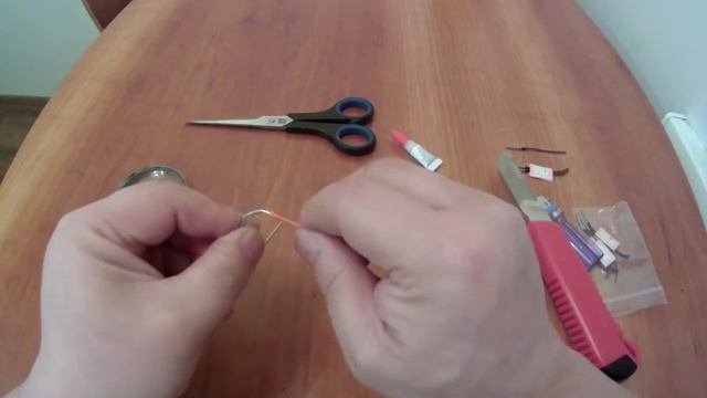 Приклеивание тряпичного коннектора.