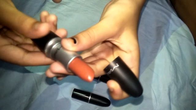 Mac Lipsticks Swatches смотреть онлайн