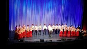Музтеатр Ростова. Юбилей колледжа искусств (125 лет). Поют студенты