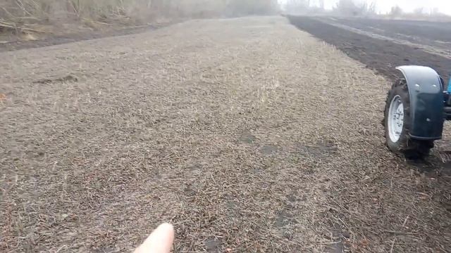 Дисковка стерни. Дискування по сирому. МТЗ 892.2 з АГ 2.4 смотреть онлайн