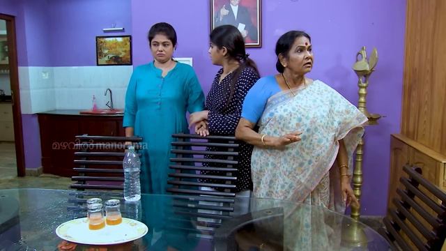 Thatteem Mutteem | Epi - 177  Alcohol-induced changes in Mohanavalli | Mazhavil Manorama
