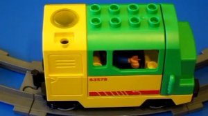 Lego 5609-1 Deluxe Train Set (Train)