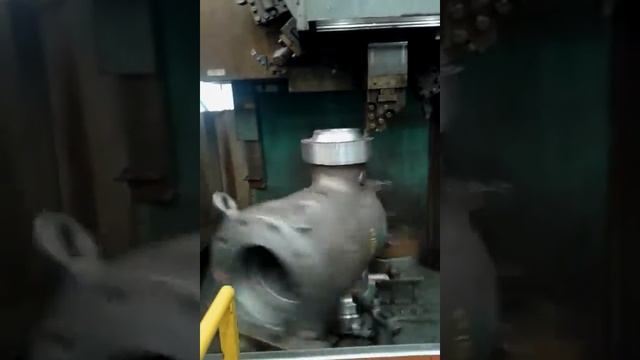 Torno vertical Luis Sosa смотреть онлайн