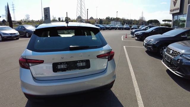 ** COM'E' DAL VIVO? ** Skoda Fabia Style Argento tetto Grigio Grafite **ELEGANTISSIMA TONO SU TONO смотреть онлайн