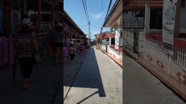 Pulau Ketam - incredible stilt island in Kuala Lumpur where to eat shellfish