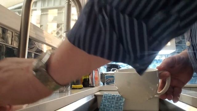 Tee zubereiten mit Grohe Red смотреть онлайн