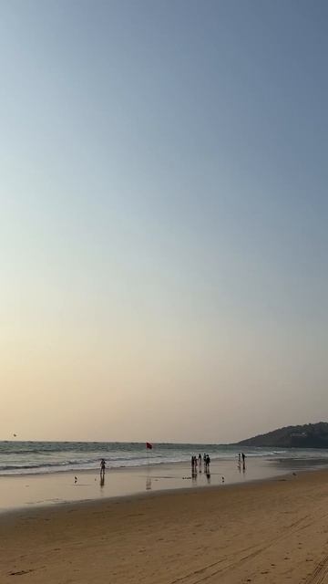 На пляже пару дней хорошо, после интенсивного тура смотреть онлайн