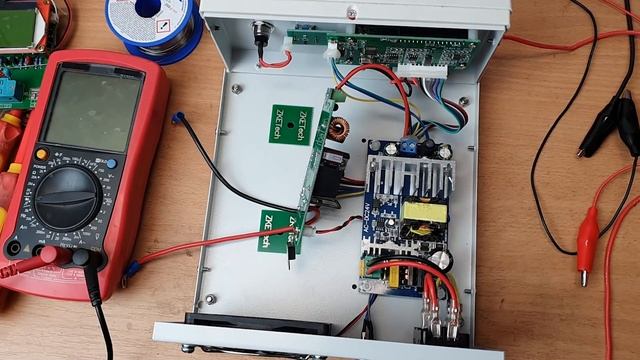 Spalone sztuczne obciążenie elektroniczne wybuchnięte MOSFETY - tester pojemności ZKE Tech EBC A10