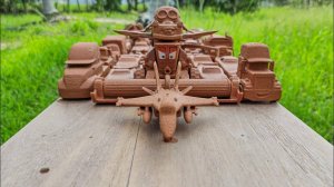 МУЛЬТИКИ ПРО МАШИНКИ Машинки нырнули в грязь теперь они все коричневые