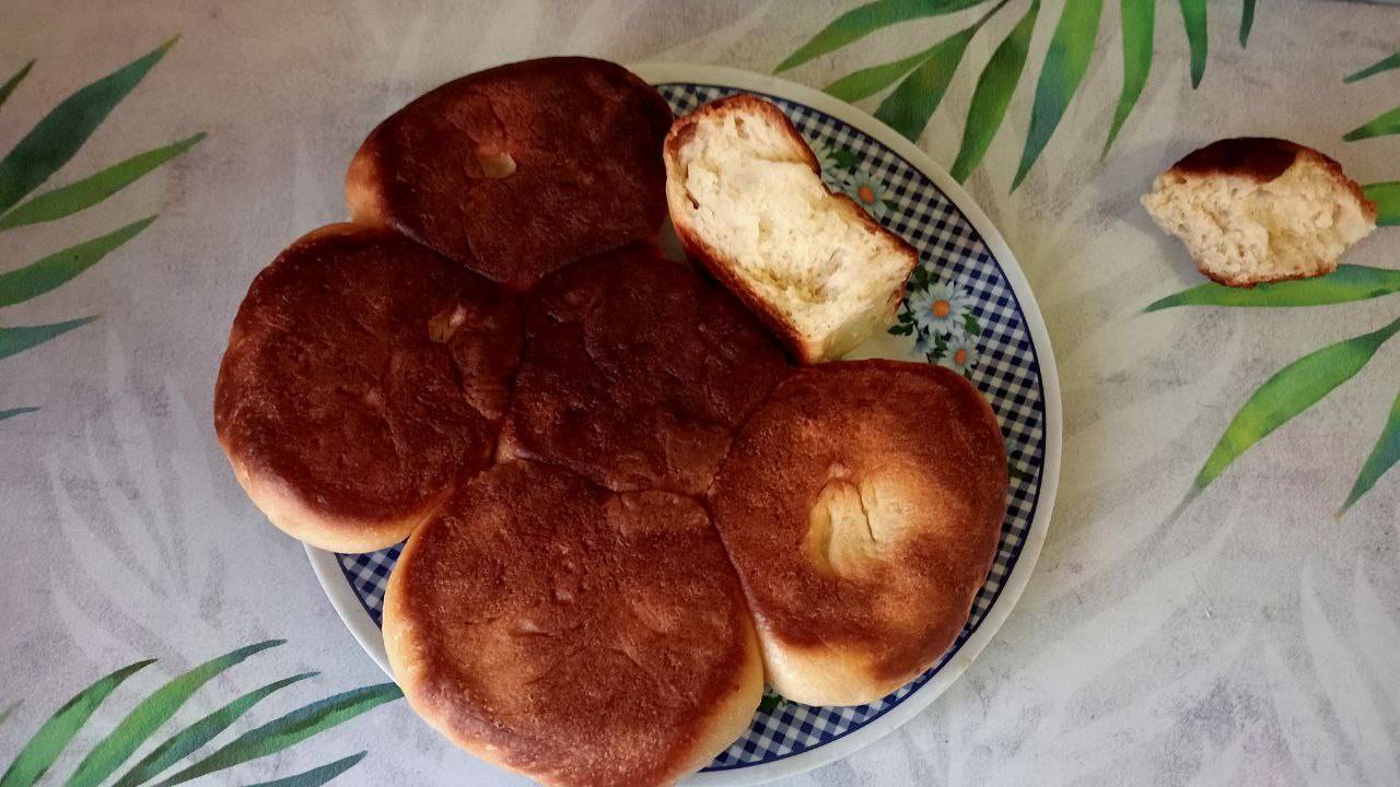 Хлеб на сковороде , без яиц и молока, лучше чем из магазина