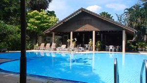 Бассейн отеля "GOLDEN SAND INN" 3* Пхукет 1