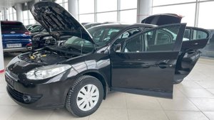 Renault Fluence I (2009—2013) 1.6 MT (106 л.с.) Expression