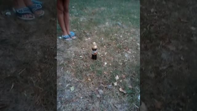 Что будет если в колу положить ментос смотреть онлайн