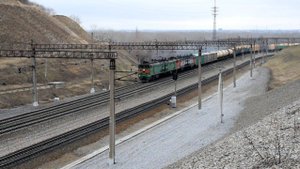 Тепловозы 2ТЭ10М-3577 и 2ТЭ10М-0961. Двойная тяга. Звук 10Д100.