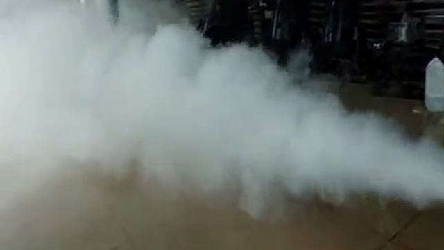 Дым машина 1200 Вт с радиопультом смотреть онлайн