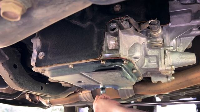 Замена рабочей жидкости в вариаторе TR690 (ENG) смотреть онлайн