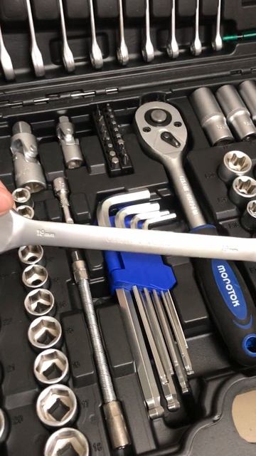 Набор инструментов  автоинструмент автонабор наборинструментов  инструмент