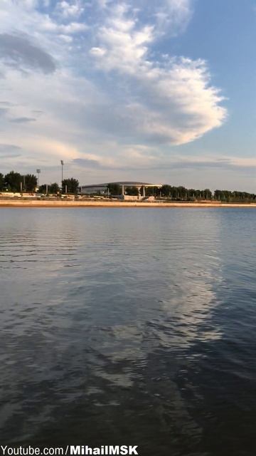 Красивый закат солнца . Река Казанка. Казань