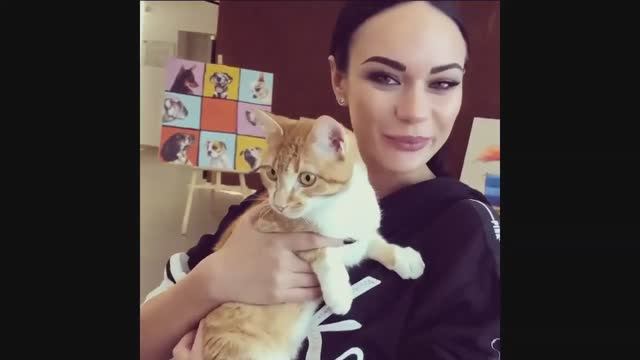 КТО ТАКАЯ КОШКИНА?? (отношения с Харламовым и Мартиросяном) смотреть онлайн