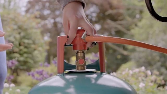 How To: Connect Your Gas BBQ - Calor Gas смотреть онлайн