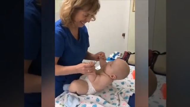 Один день в центре РЦ «Радость» смотреть онлайн