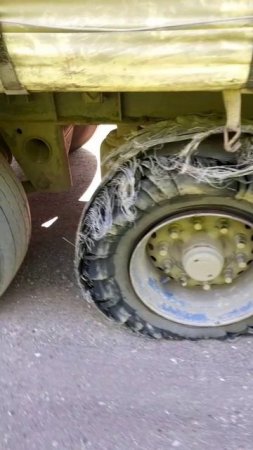 Взрыв колеса дальнобой
