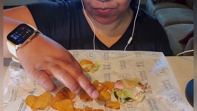 Jimmy John's for Lunch | Ham sub with BBQ Chips | SmallPlatesASMR смотреть онлайн