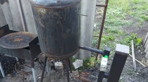 Сосед смастерил из старого бойлера коптильню. Показываю, как она устроена и функционирует