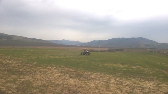 Испытания расбрасывателя на базе Рубин смотреть онлайн