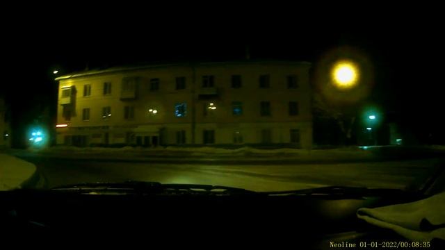 Запись с регистратора Neoline G-Tech X33 ночью смотреть онлайн