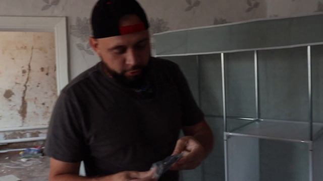 ЗАЛИВАЮ СТЯЖКУ В БАНЕ. Купили шкаф и обогреватели для дома WARMHOFF. Стяжка в баню своими руками. смотреть онлайн