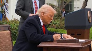 Президент США Дональд Трамп обложил пошлинами около двухсот стран и территорий