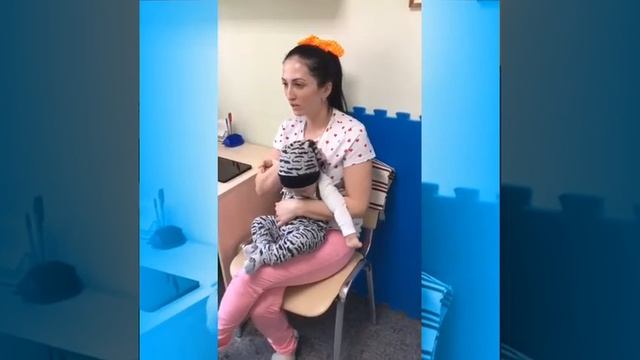 Обучение родителей войта-терапии. РЦ «Радость» смотреть онлайн