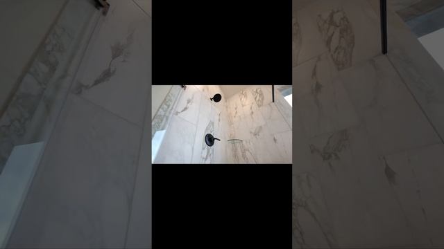 LUX Villa-The Bungalo смотреть онлайн