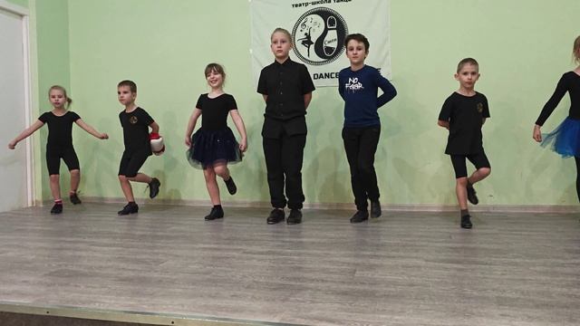 МАЛЫШИ ВАЛЬСИРУЮТ В ЧЕЧЁТКЕ! 👶👞 Лауреаты конкурсов в 4 года | GoldenTapDance Ростов