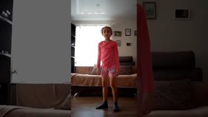 Как научиться делать продольный шпагат