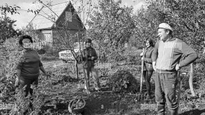 этому видео название не придумали