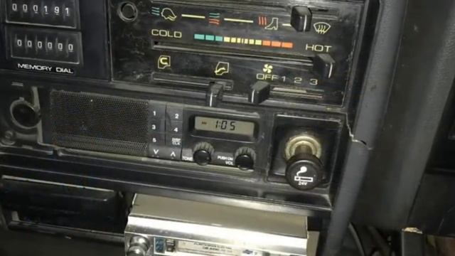 ISUZU ELF 4BE1 MINI DUMP TRUCK смотреть онлайн