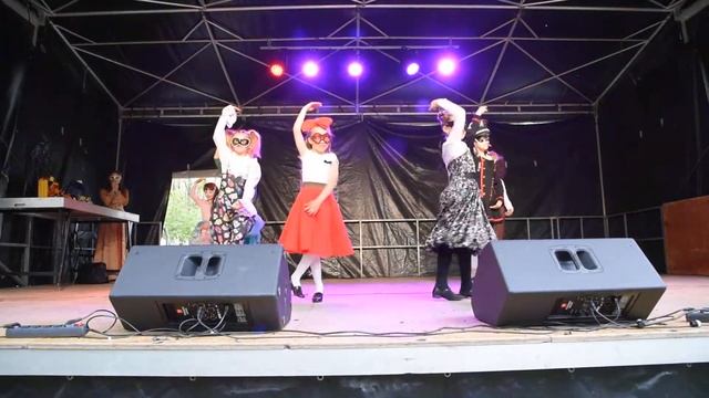 JK Mini - Venecia Carnevall - Dolls смотреть онлайн