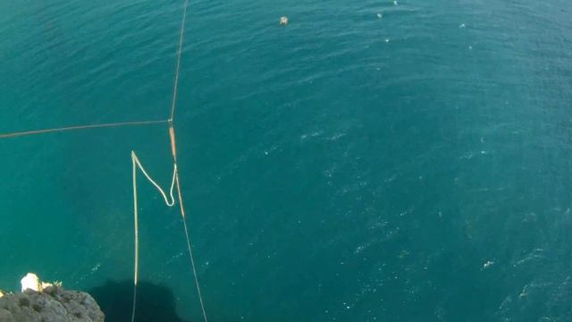 Прыжки в Симеизе, скала Дива (АР Крым, 2013) смотреть онлайн