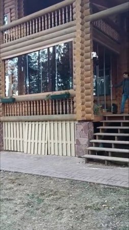 Подвижное безрамное остекление