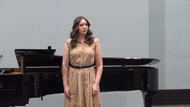 Natalie Scerbo - "Must The Winter Come So Soon" from Vanessa - Samuel Barber смотреть онлайн