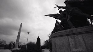 1200 гвардейцев.mp4