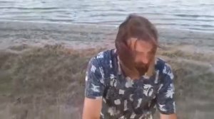 Пианино за рамками фургона