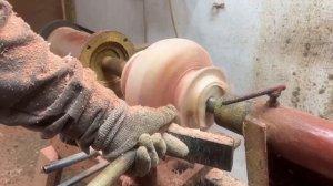 Технологии, обработка дерева, токарный станок