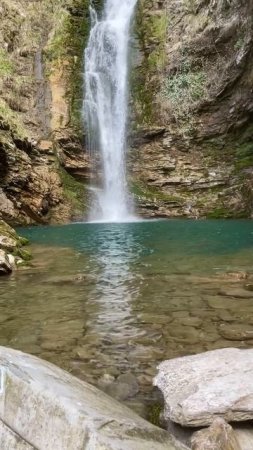 Куда сходить в Сочи? Водопад Верхний Ажек #природа #красота #водопад  #shortvideo #shorts #short