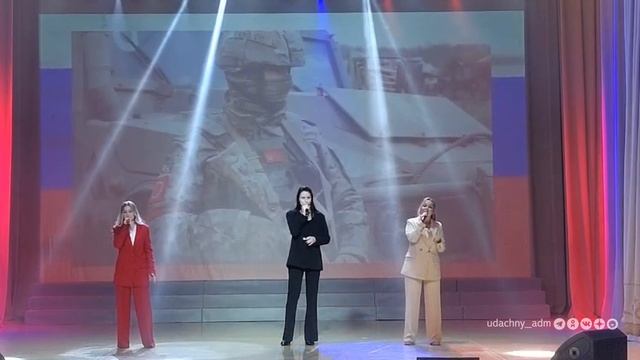 🇷🇺 Герой 🇷🇺

🎤 Екатерина Буланцева, Алена Битюкова, Анастасия Боканча

#годзащитникаОтечества #